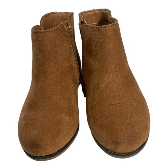 Cat and Jack Girls Brown Ankle Boots with Zipper - Picture 3 of 10